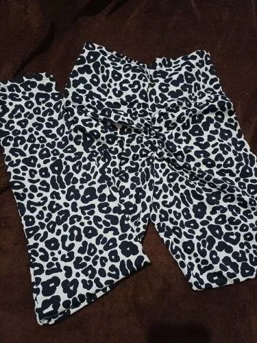 Calça fitnes de poliamida empina bumbum tamanho GG