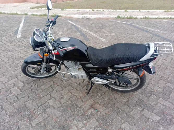 Suzuki Yes 125 SE (2008)