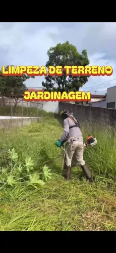 Corte de grama limpeza de terreno