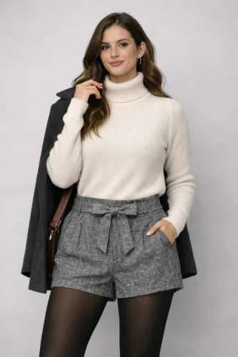 Short feminino tam G tipo alfaiataria Cinza Vitoria