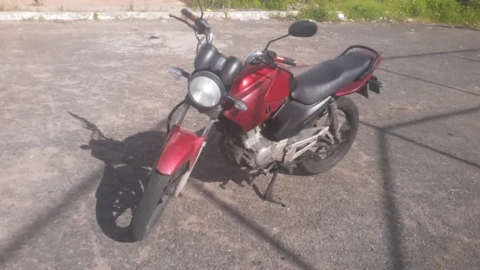 Vendo moto factor 125