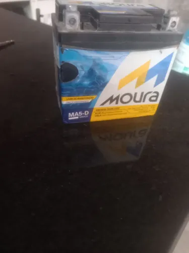 Bateria moura /moto