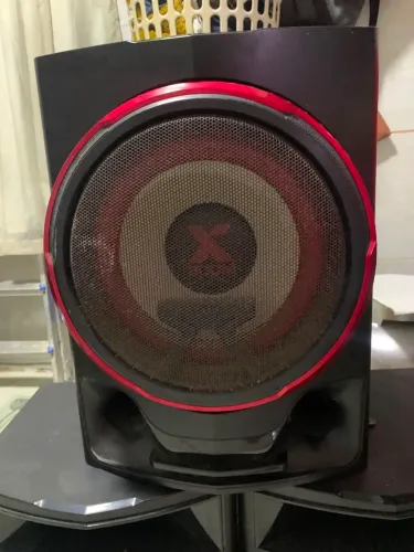 Caixas de som em ótimo estado. 