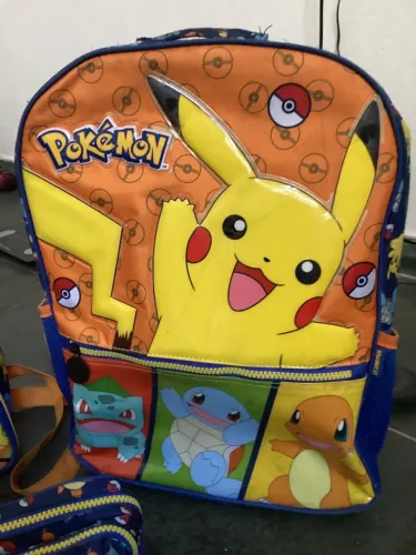 Mochila escolar Pokémon