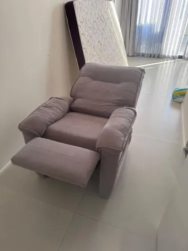 Poltrona/amamentação/descanso