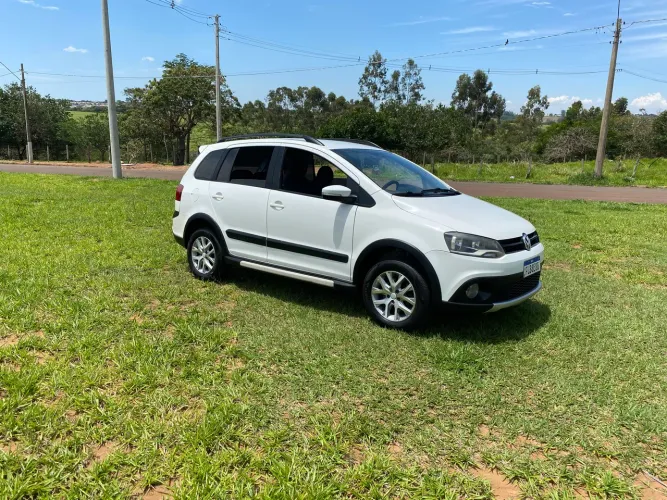 Volkswagen Spacecross 1.6 MI Total Flex 8V 2013
