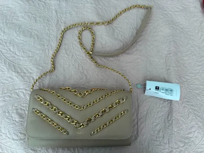 Bolsa Arezzo nova, nunca usada