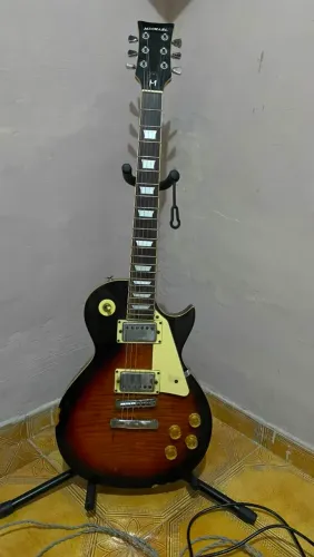 Guitarra Les Paul Michael