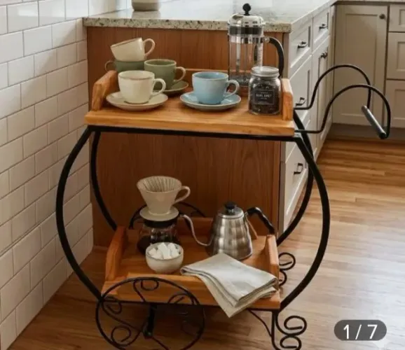 Lindo carrinho gourmet ideal para sala, varanda e etc.