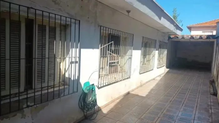Casa à venda em São Paulo-SP, Jardim Trussardi, 3 quartos, 2 salas, 1 banheiro, 1 vaga, 13