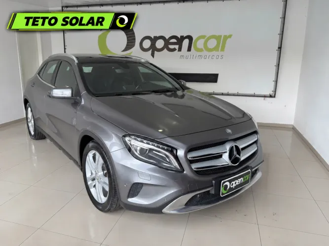 Mercedes-Benz GLA 250 Vision 2.0 TB 16V 211cv Aut. 2015
