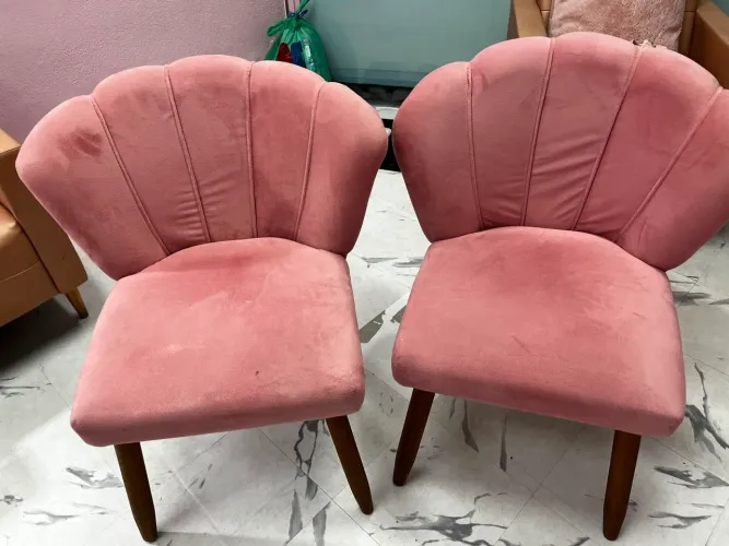 POLTRONAS ESTOFADAS - PAR