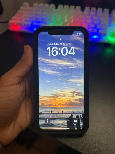 iPhone 11 ? com defeitos ? leia a descrição