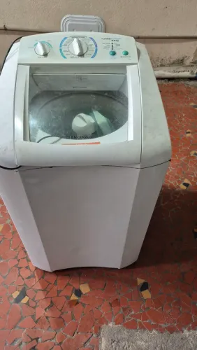 Maquina Lavar Roupas Electrolux LTE09 usada