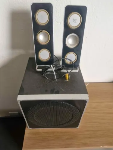 Caixa de som computador Logitech