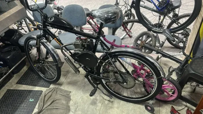 Vendo ou Troco Bicimoto Motor 4t Ga Aro 26 Preto R$1.345
