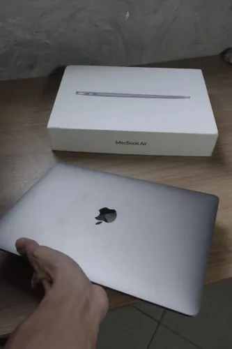 MacBook Air M1 troco em iPhone