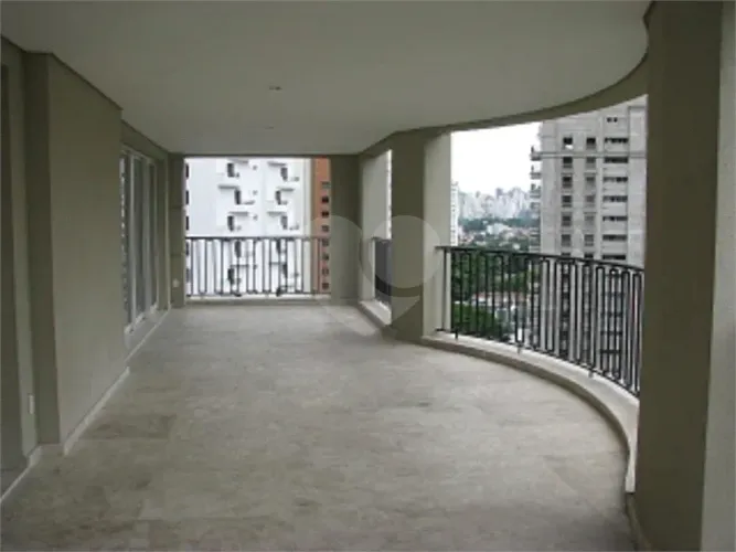 Apartamento com 3 quartos para locação em Vila nova conceição - SP
