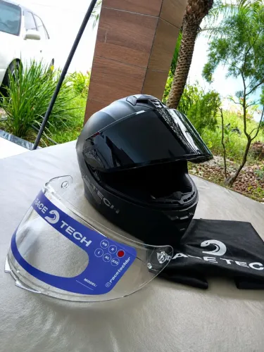 Capacete race tech completo novo