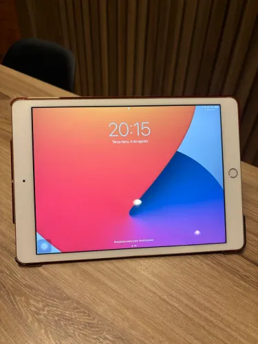 iPad 7ª geração 32 GB Wi-Fi Gold - Excelente estado