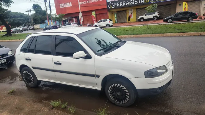 Volkswagen Gol (novo) 1.0 MI Total Flex 8V 4P 2009