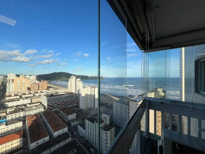 Apartamento à venda no Boqueirão (Praia Grande/SP) com 2 dorms, suíte e varanda gourmet