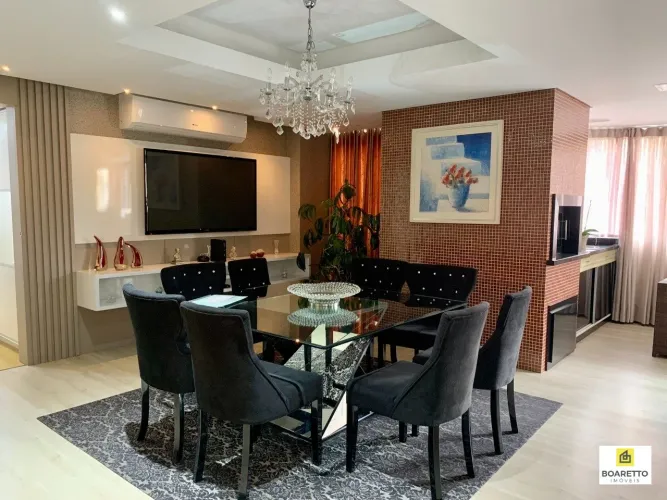 Apartamento no Centro de Joinville | 203,80m² Privativos | 03 Suítes | 03 Vagas.