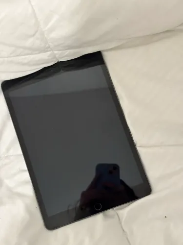 IPAD 9° geração 2024 único dono
