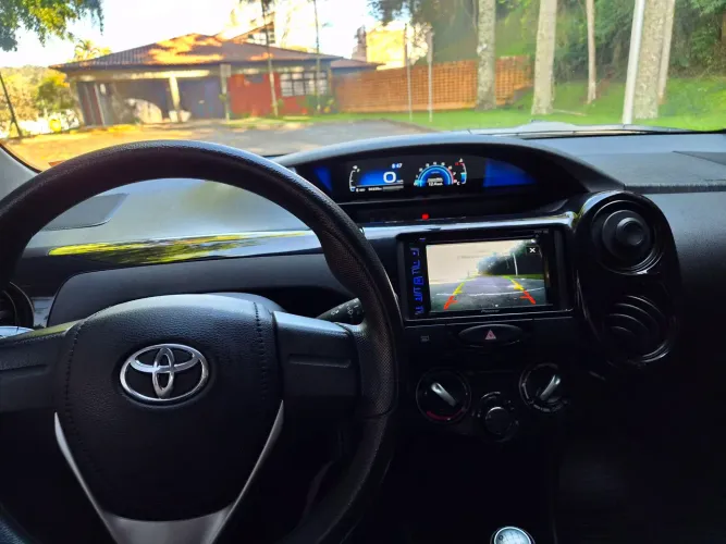 Toyota Etios X 1.3 Flex 16V 5P Mec. 2018