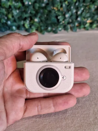 Fone de Ouvido Retro