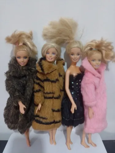 Bonecas Barbie original com 4
