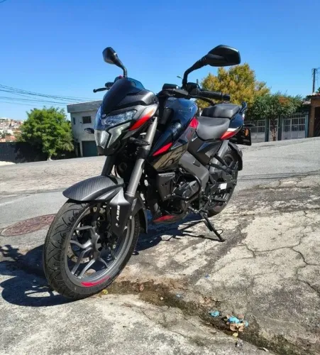 Dominar NS160