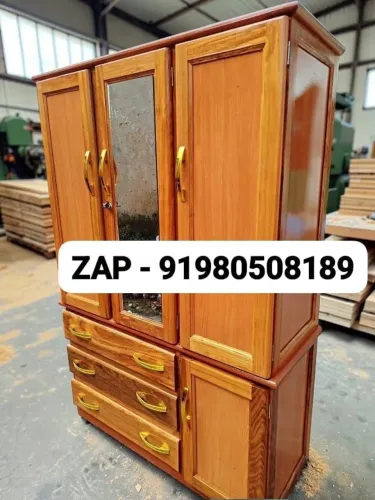 Guarda roupa de solteiro 3 portas 3 gavetas sapateira NOVO