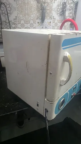Estufa para esterilização de materias