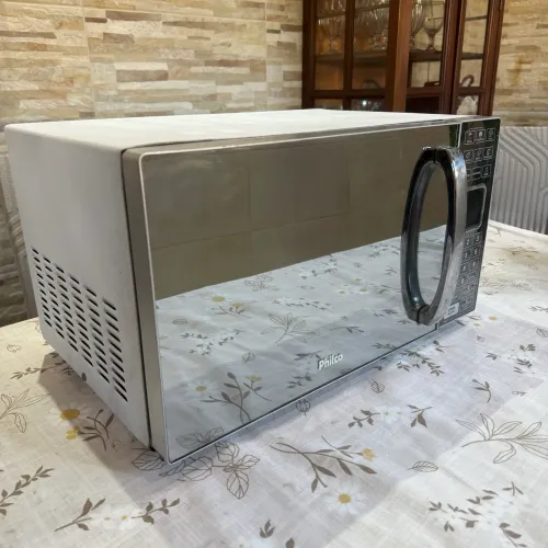Micro-ondas espelhado Philco 25L pra sair logo!!