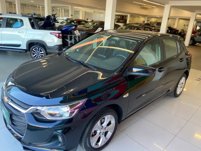 Chevrolet Onix Hatch LTZ 1.0 12V TB Flex Aut. 5P 2025