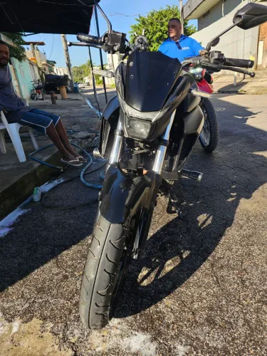 FAZER 250 2022