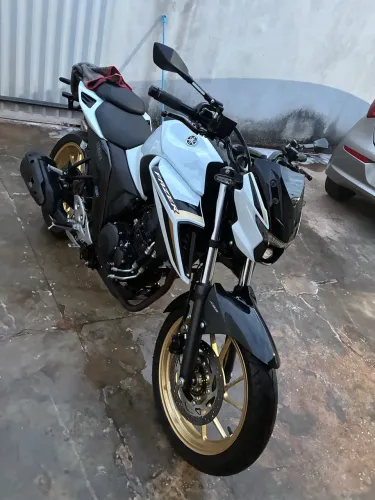 Fazer fz25 250