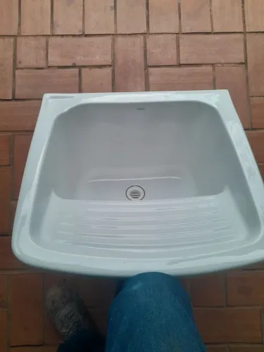 Tanque de louça