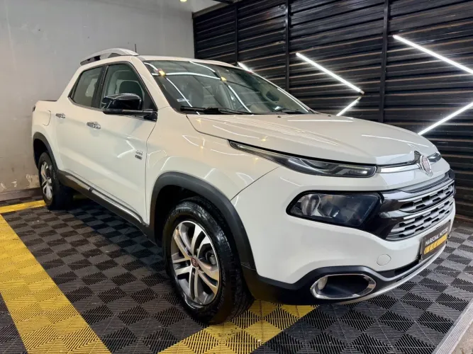 Fiat Toro Volcano 2.0 16V 4X4 TB Diesel Aut. 2017