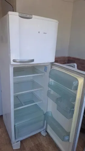 Geladeira Electrolux Frost free entrego