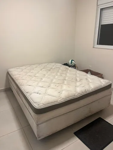 Cama box de casal conjugada