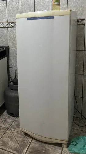 Geladeira Consul barata pra hoje 400$