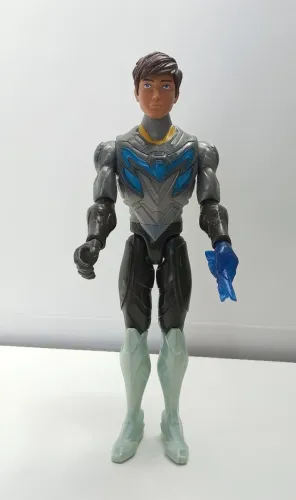 Vendo: Boneco Max Steel, Mattel. Valor 55,00.