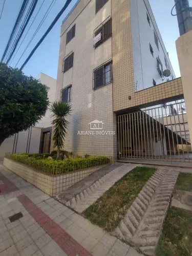 Excelente apartamento localizado no Bairro Coração Eucarístico, em região privilegiada, pr
