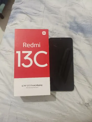 Redmi 13C Seminovo menos de 1 ano de uso