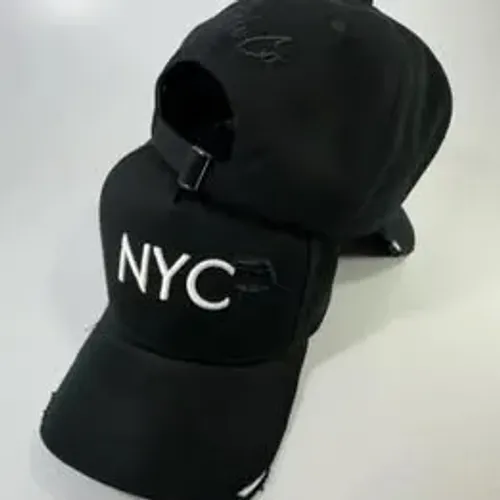 BONÉ NYC RASGADINHO PRETO FORRO BRANCO