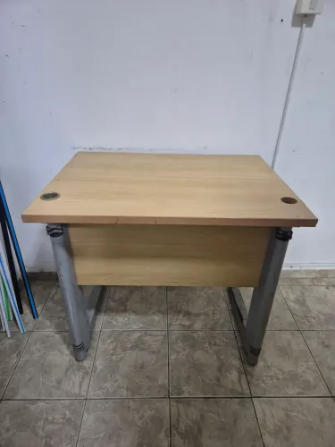 Mesa escritorio/ escrivaninha