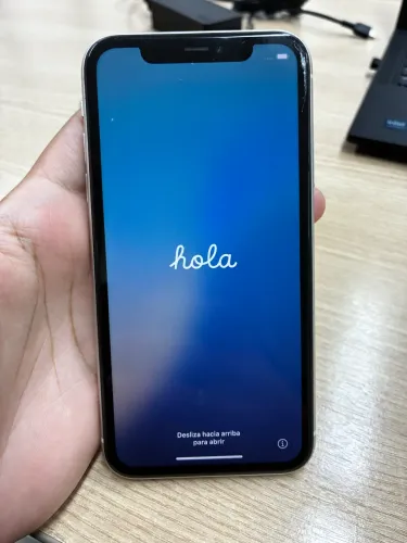 iPhone 11