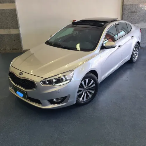 Kia Motors Cadenza EX 3.5 V6 24V 290cv Aut. 2014